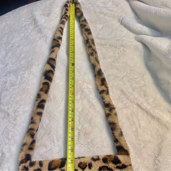 Leopard Crossbody Faux Fur Brown Tan Black Animal Print Super Soft Snap Close - Picture 15 of 15
